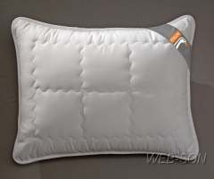 Белая подушка 
